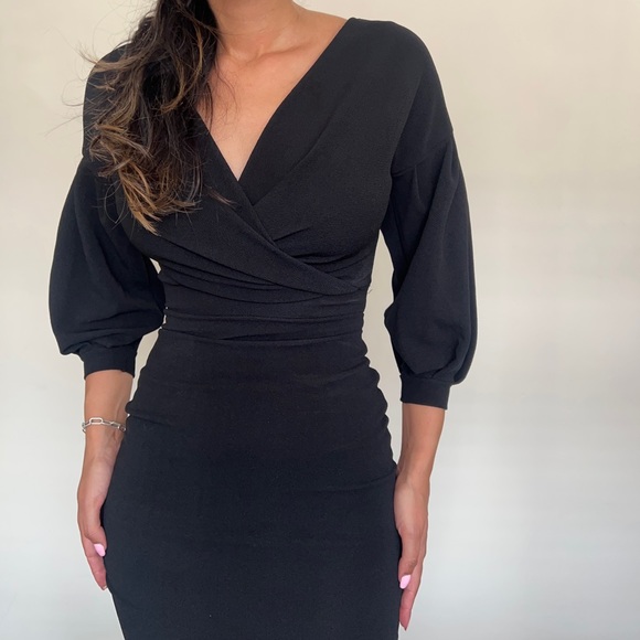 Boohoo Little Black Dress - Picture 2 of 8